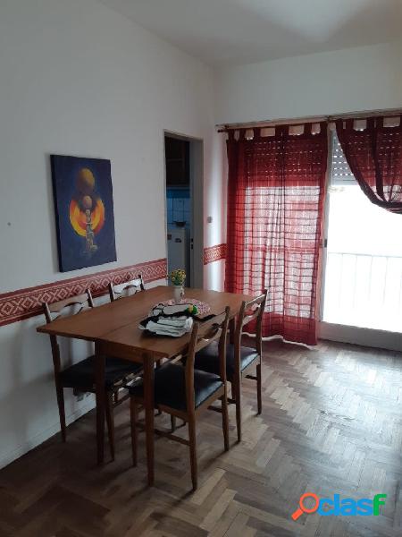 HERMOSO DEPARTAMENTO UN AMBIENTE Y MEDIO