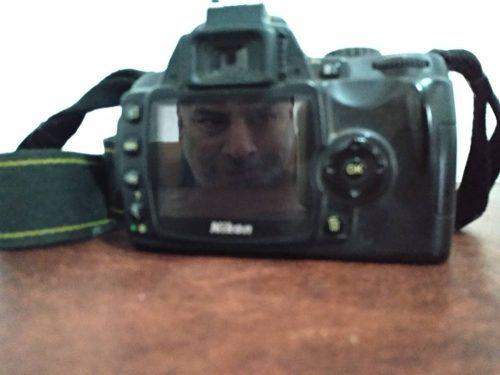 Vendo Nikon D 40 X Muy Cuidada Permuto