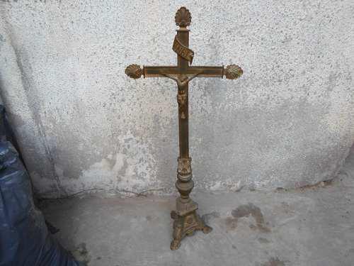 Crucifijo Cruz Antiguo Cristo Sacerdotal Pedestal Iglesia