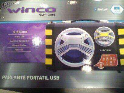 Parlante Portatil Winco W211 40w, nuevo en caja cerrada