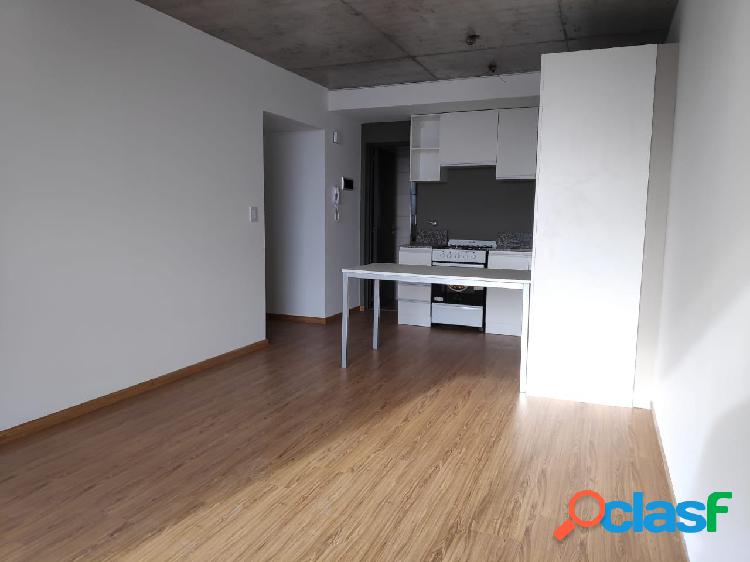 VENDO!! MONOAMBIENTE A ESTRENAR CON BALCON AL FRENTE -