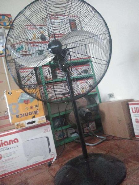 Ventilador de Pie 32