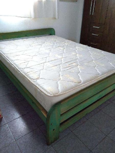 Cama con Colchón