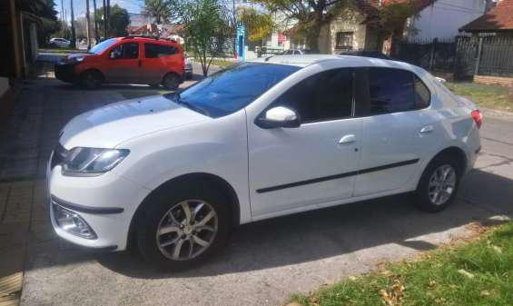 Renault logan 1.6 privilége plus en Capitán Sarmiento