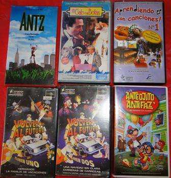 12 PELÍCULAS INFANTILES EN VIDEO CASSETTES