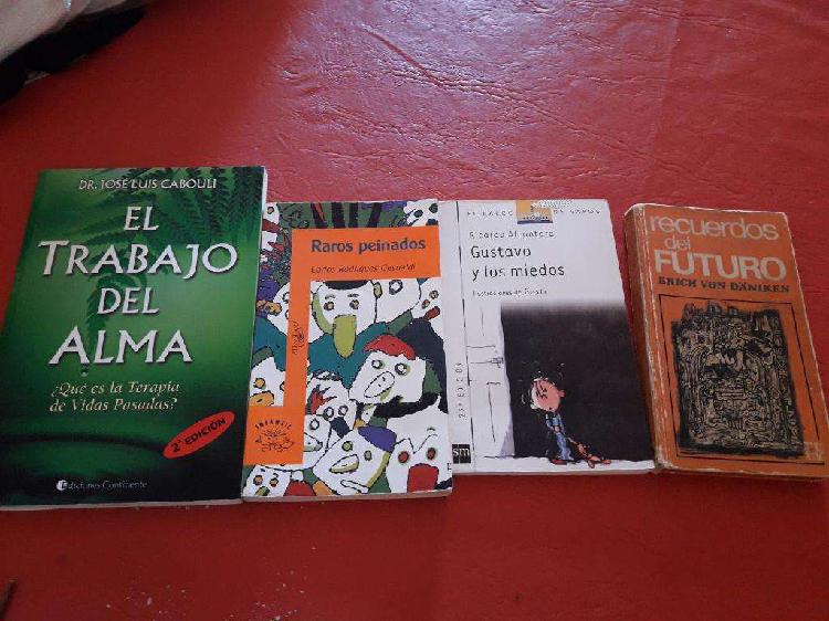 4 Libros X 300