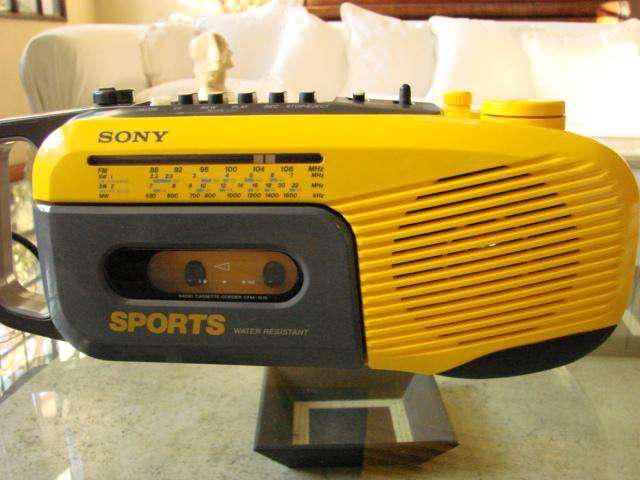 Antiguo Sony Radiograbador Cassette Portatil Clasico Vintage
