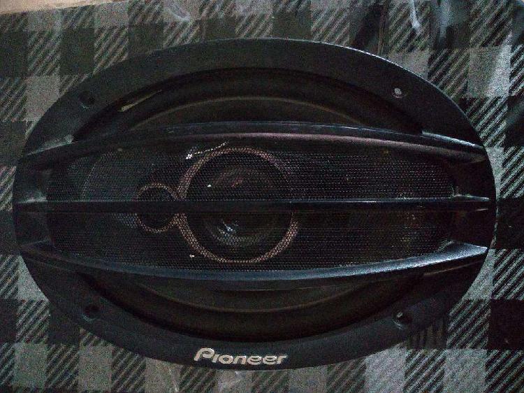 Parlantes Pionner 6x9 500 W Max