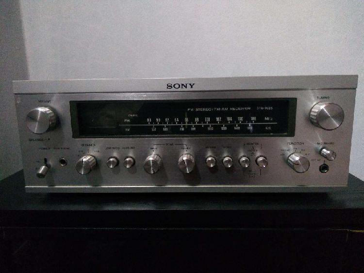 Sintoamplificador Sony Srt 7025