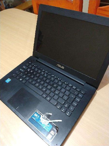 Notebook Asus X453m