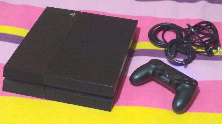 PS4 2 Joystick 500gb mas 27 Juegos