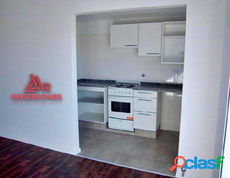 DEPARTAMENTO 1 DORMITORIO CON BALCON AL FRENTE - BARRIO