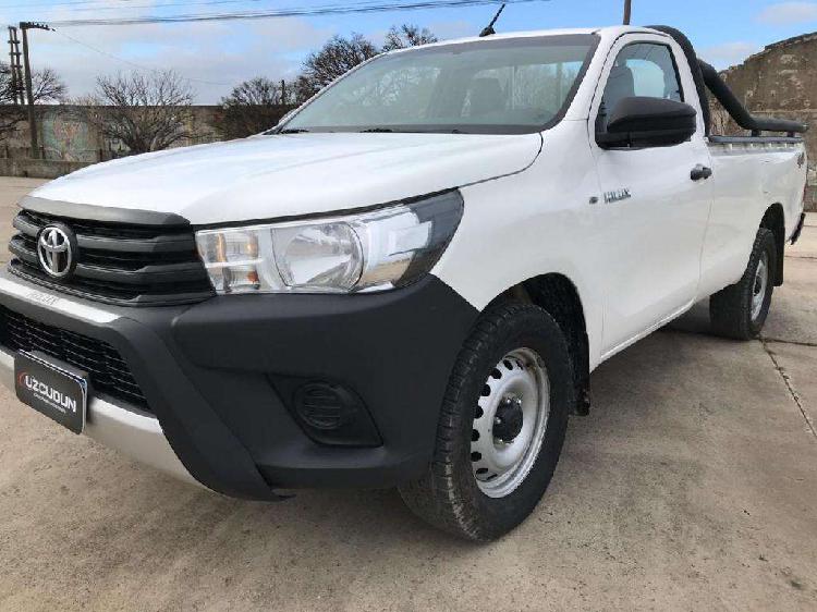 TOYOTA HILUX C/S 4X4 2.4 TDI 6M/T