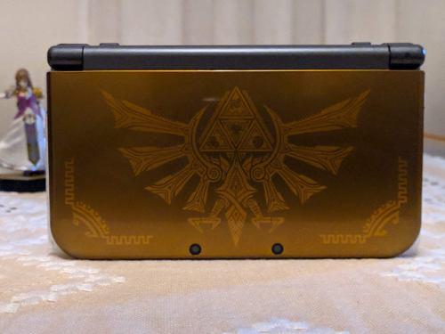New Nintendo 3ds Xl Zelda Hyrule Gold