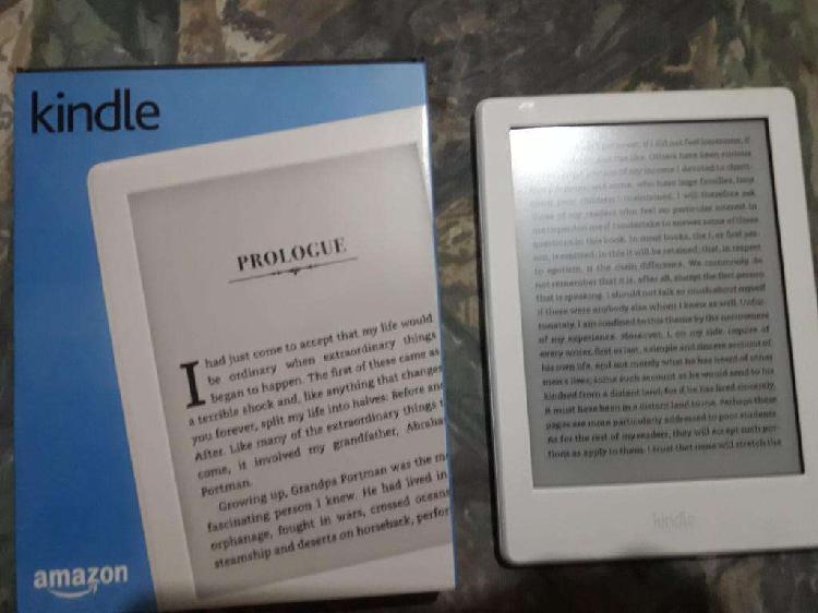 Liquido Kindle 8 generacion 4gb Amazon original