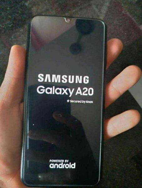 Samsung A20 Libre Como Nuevo
