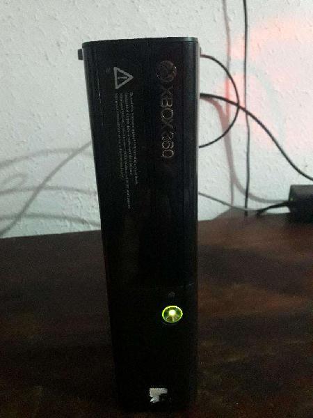 Se Vende Xbox 360 Slim E