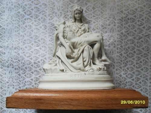 Adorno-regalo-escultura-estatua De La Pieta De Miguel Angel
