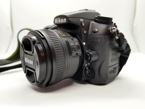 Kit Cámara Digital Nikon D7000 + Lente Nikon 50 Mm 1.8 G Af