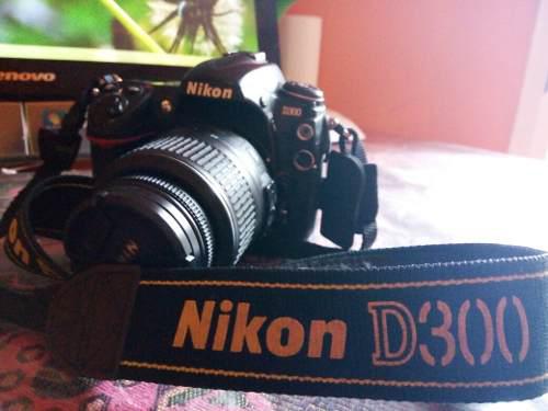 Nikon D300 Con Lente 18-55mm