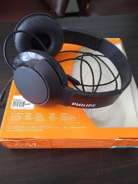 Airiculares Philips Bass. Impecables.