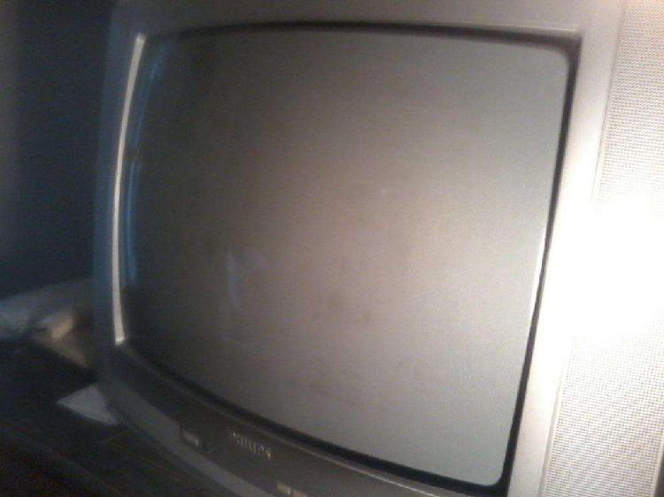 TV Philips TUBO 21