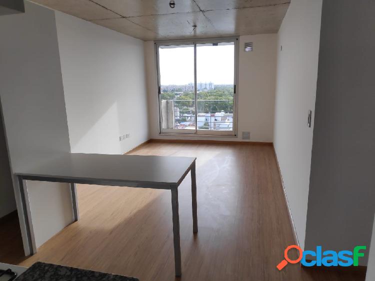 LOFT EN ABASTO - BALCON AL FRENTE - EXCELENTE ESQUINA EN