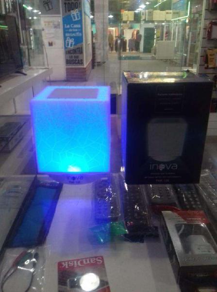 Parlante Portátil Velador con Bluetooth - Inova PAR 126