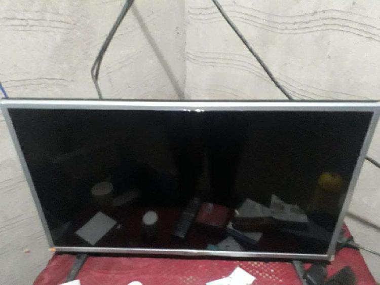 Vendo O Permuto Smartv 32