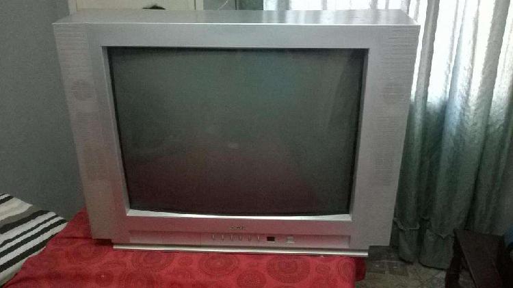 vendo tv de 29 admiral para reparar o repuesto