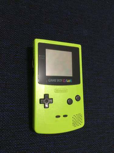 Game Boy Color + Juego Pokémon Crystal