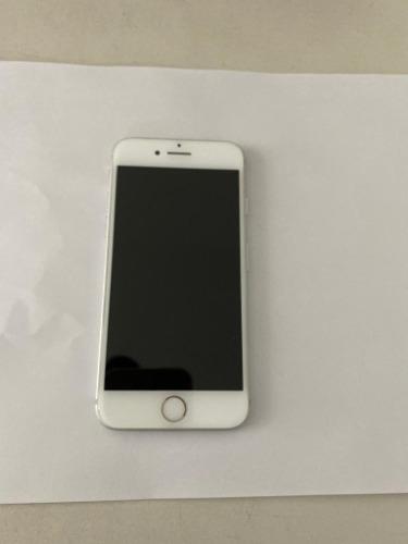 Apple iPhone 7 32 Gb Silver Exelente Estaddo Bateria Al 81%