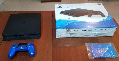 Playstation Ps4 Slim 1tb Con 2 Joysticks