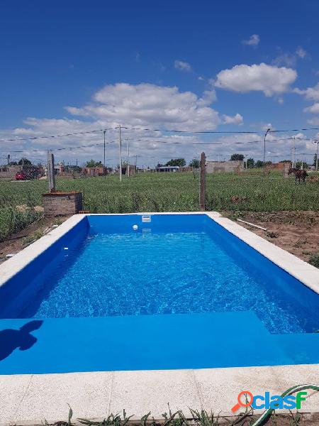 TERRENO CON PILETA, CERCO Y PILAR DE LUZ - LOS TRONCALES DEL