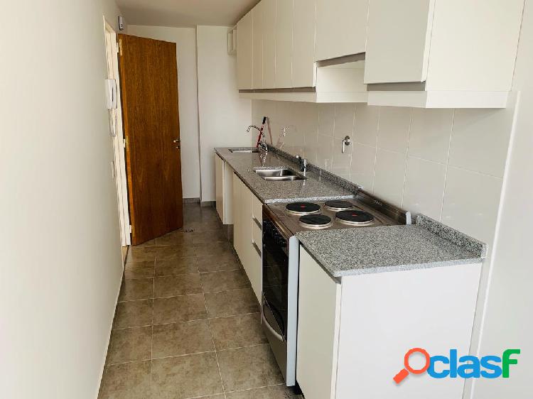 VENDO!! Departamento de 2 dormitorios en calle Maipu al