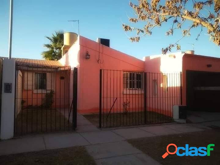 SE VENDE CASA