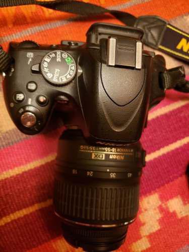 Cámara Nikon D5100 Lente Kit 18-55