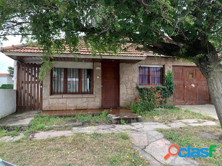 VENDE CASA 3 AMBIENTES LA SERENA