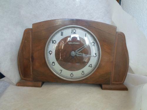 Reloj De Mesa-antiguo-funciona-casa Escasani- 34 Cm Largo