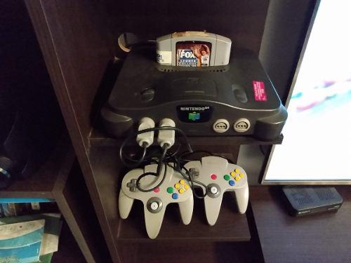 Nintendo 64 2 Joystick, Memory Card, Tremor Pack Y 1 Juego