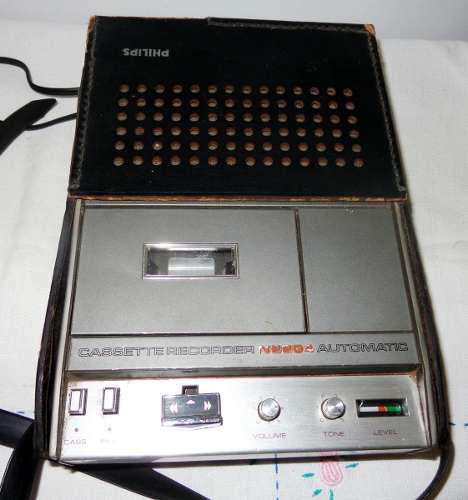 Antiguo Grabador De Cassette Ohilips N 2204 Autmatico
