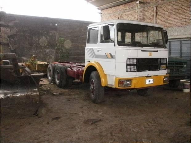 CAMION FIAT 697 N,DOBLE DIFERENCIAL, IMPECABLE. PERMUTAS.