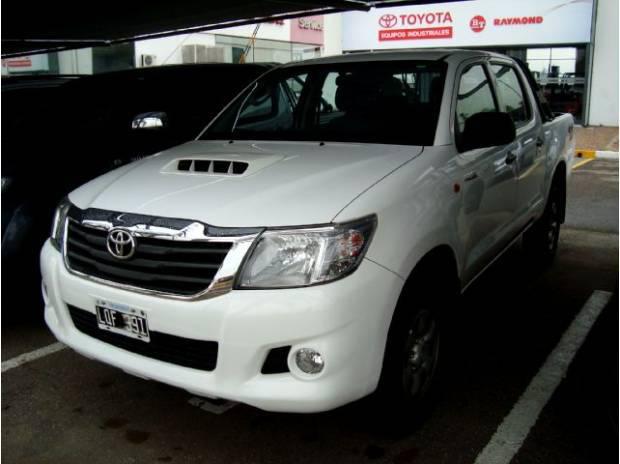 Toyota Hilux 2.5 4X4 DC TD DX C/PACK 2012 - IMPECABLE!!!