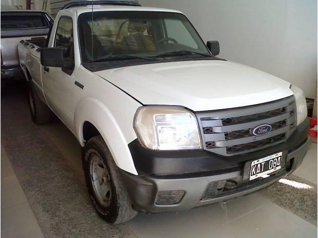 VENDO FORD RANGER 4X4 2011 CABINA SIMPLE ABS Y AIRBAG