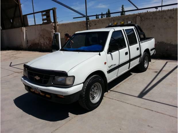 vendo chevrolet luv 99.