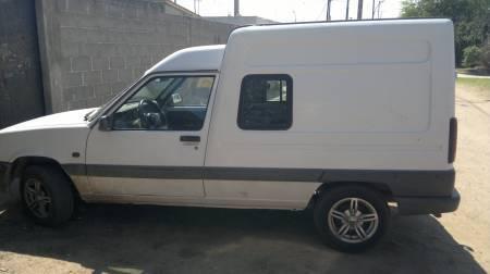 vendo furgon Renault Express 98, diesel 1,9