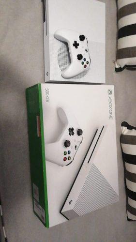 Xbox One S 1 Tb Permuto Por Ps4.slim.con Caja Todo Impecable