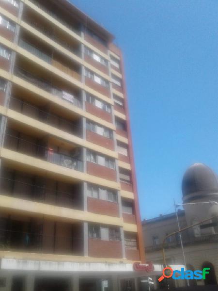 OPORTUNIDAD!!!EXCELENTE DEPARTAMENTO 1 AMBIENTE ZONA