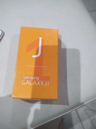 Celular Samsung Galaxy J1 (para Repuesto)