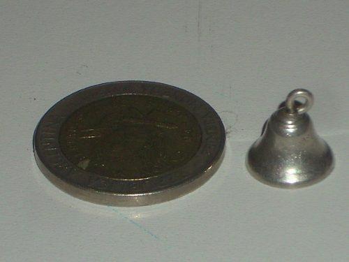 Antiguo Dije De Plata 900 Forma De Campana Miniatura